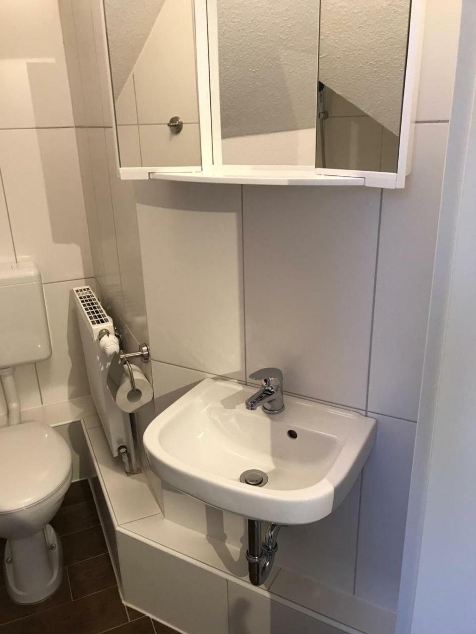 Kleine Moewe Aparthotel Nessmersiel Ngoại thất bức ảnh